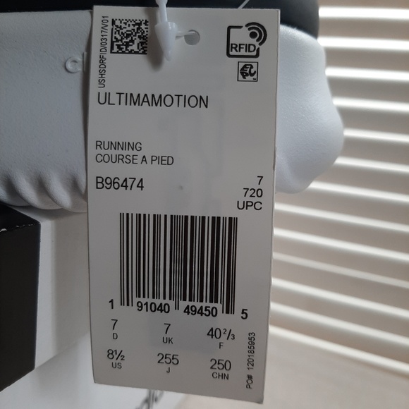 Black & White Adidas Shoes - Picture 6 of 6